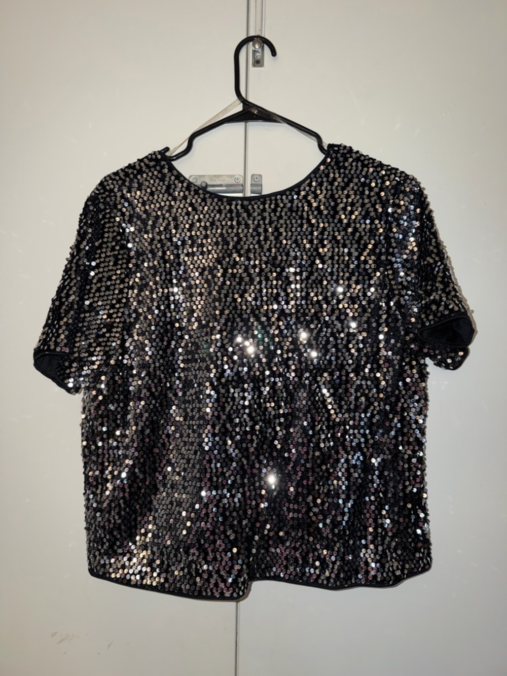 Black Sequin Short Sleeve Top